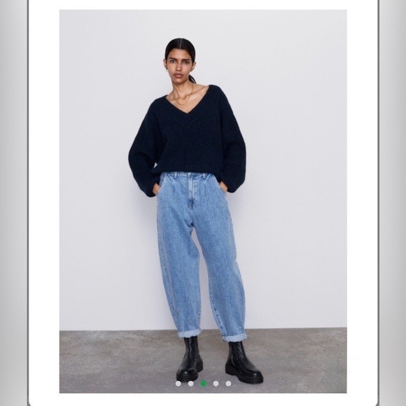 Zara Denim - Zara Women’s Light Blue slouchy Jeans size us 0